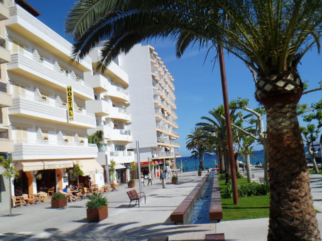 Hostal Yebisah سانتا أيُلاريا ذيس ريو المظهر الخارجي الصورة