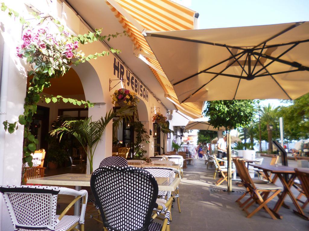 Hostal Yebisah سانتا أيُلاريا ذيس ريو المظهر الخارجي الصورة