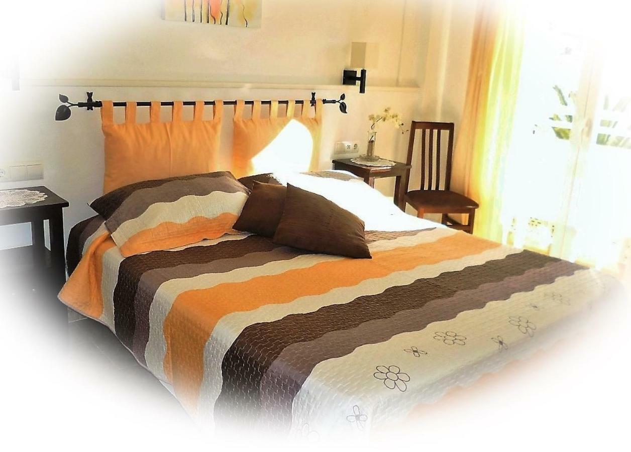 Hostal Yebisah سانتا أيُلاريا ذيس ريو المظهر الخارجي الصورة